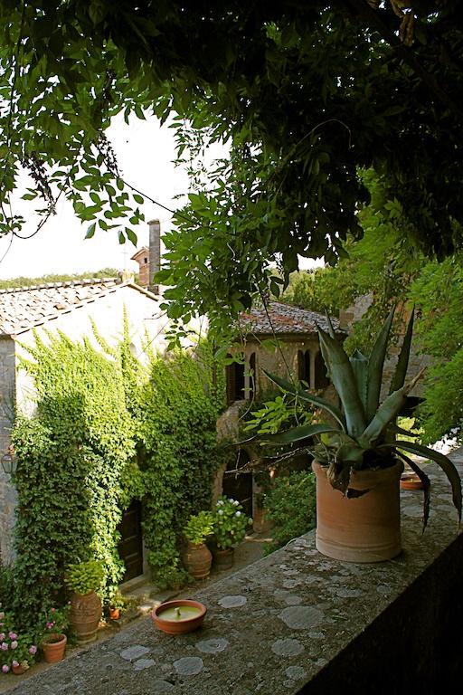 Castello Di Montalto Aparthotel Castelnuovo Berardenga Exterior foto